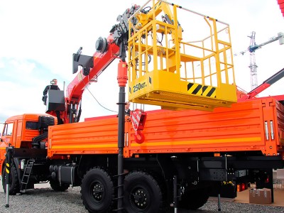 Аренда манипулятора вездехода КамАЗ 43118 по выгодной цене Краснодар